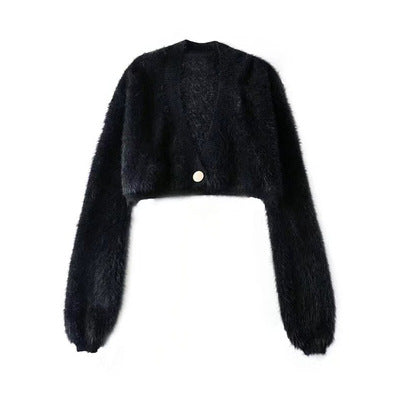 Damen Flauschige Kurzstrickjacke mit V-Ausschnitt und Knopfdetail R&B