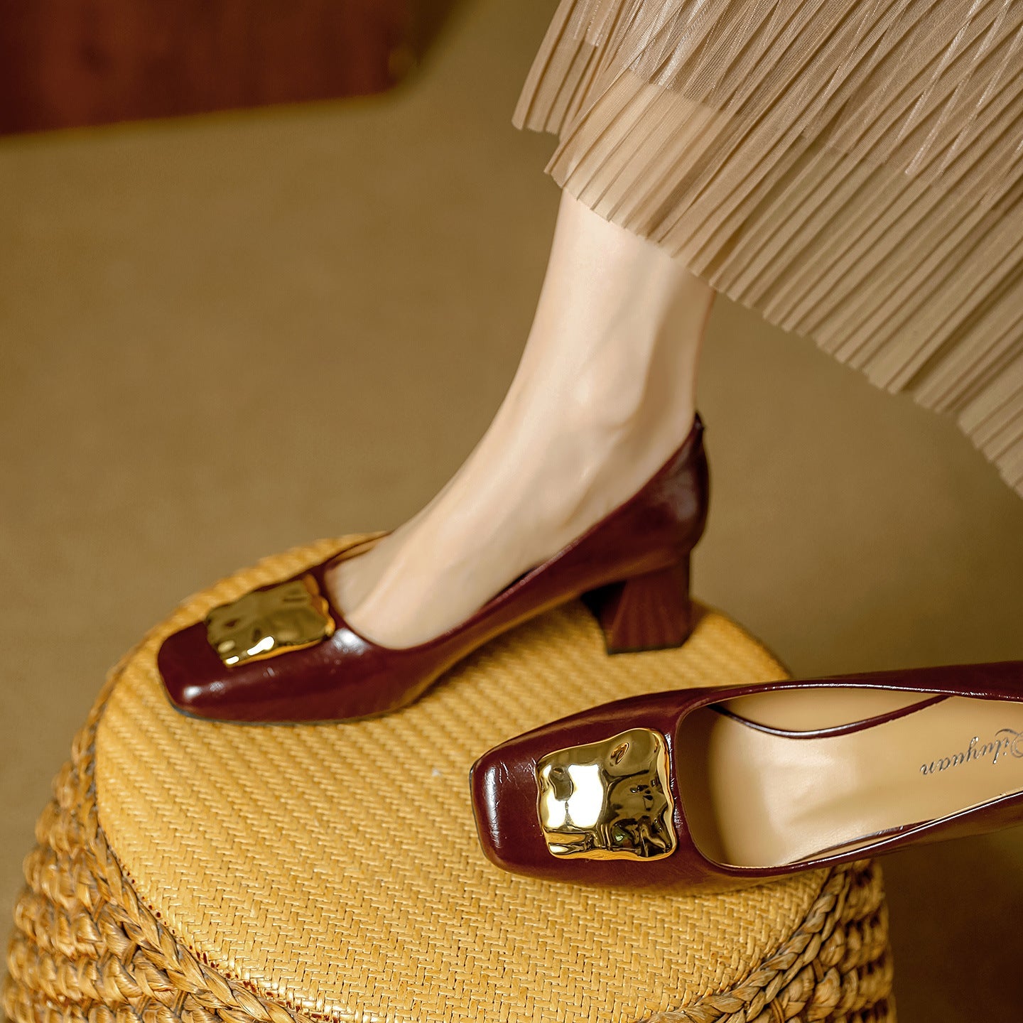 Damen Komfortable Blockabsatz-Pumps mit dekorativem Schmuckdetail