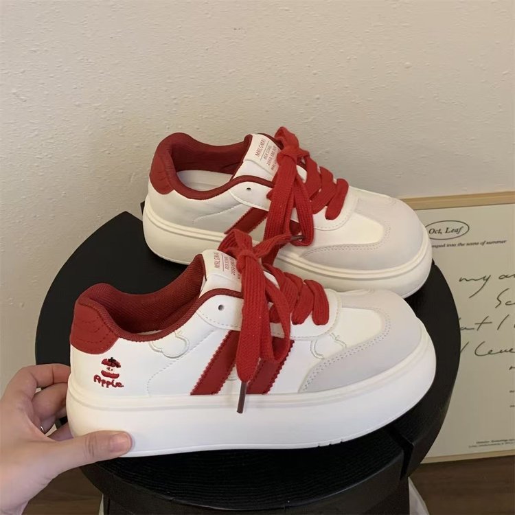 Damen Modische Sneaker mit trendigen Applikationen und bequemer Sohle R&B