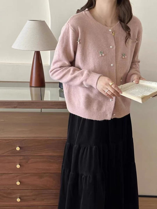 Damen Elegante Strickjacke mit floralen Applikationen R&B
