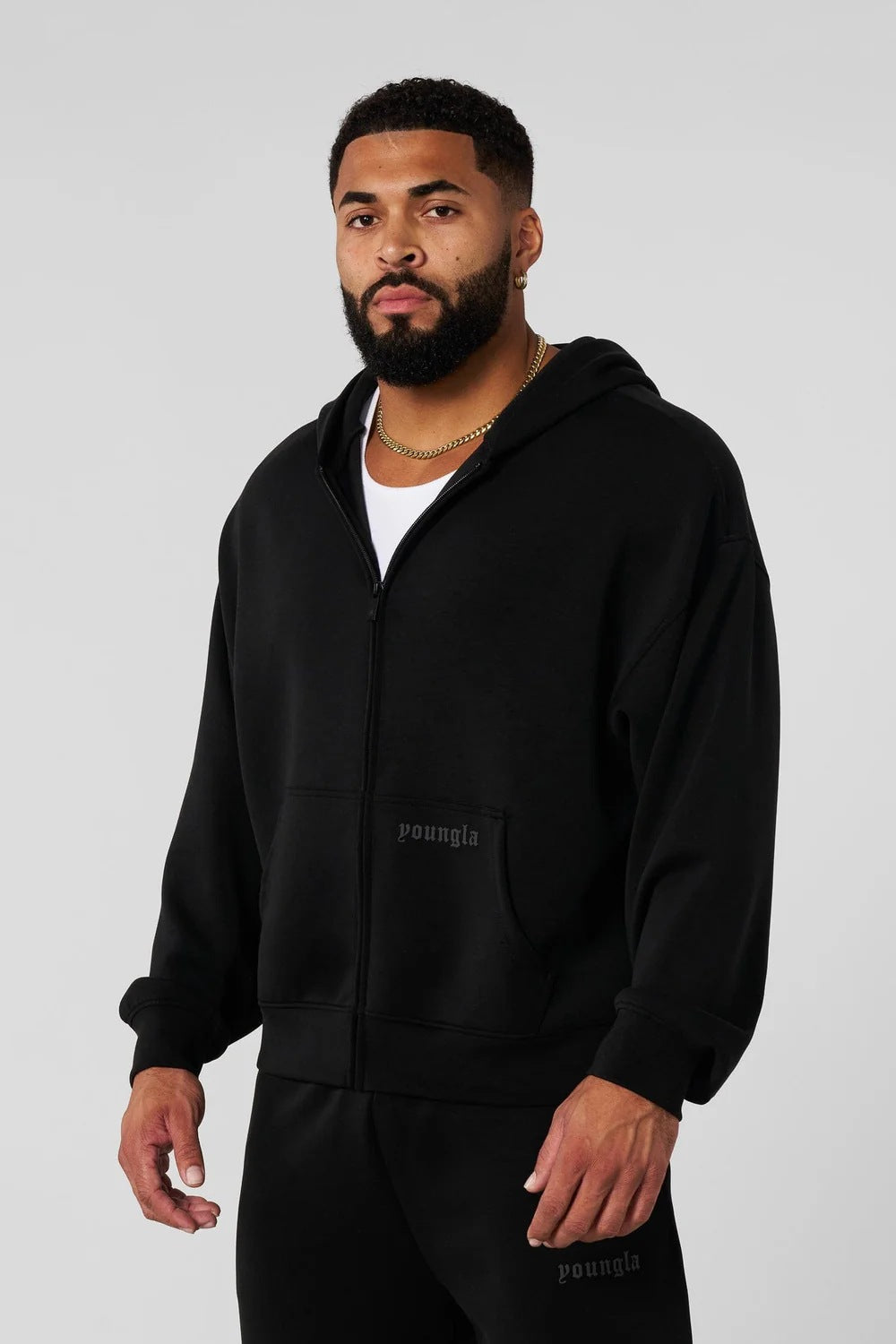 Herren Kapuzenpullover mit durchgehendem Reißverschluss und praktischen Taschen R&B