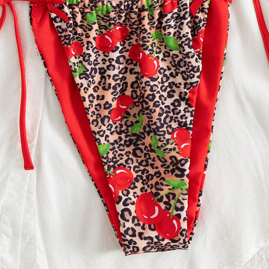 Damen Triangel-Bikini mit floralem Kirschmuster und verspielten Details R&B