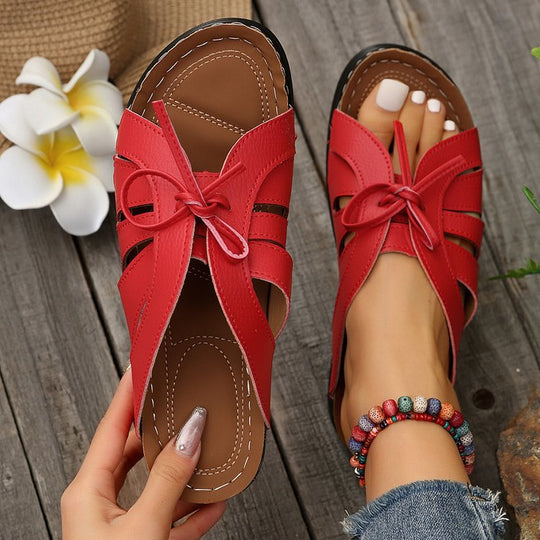 Damen Bequeme Slippers mit modischem Riemchen-Design R&B
