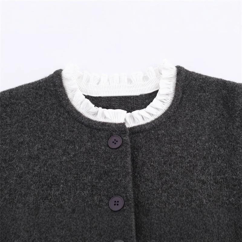 Damen Kurzjacke mit Rüschen und Knopfdetails R&B