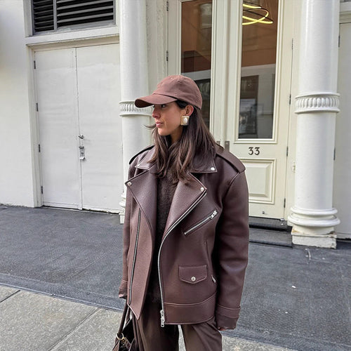 Damen Kunstleder Bikerjacke mit erhöhtem Kragen und elegantem Schnitt R&B