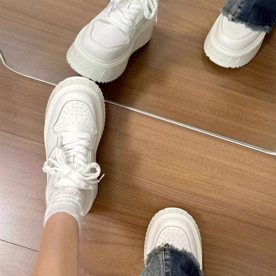 Damen Plattform Sneakers mit modischer Textur und dämpfender Sohle R&B