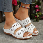Damen komfortable Riemchen-Sandalen mit floralen Verzierungen R&B