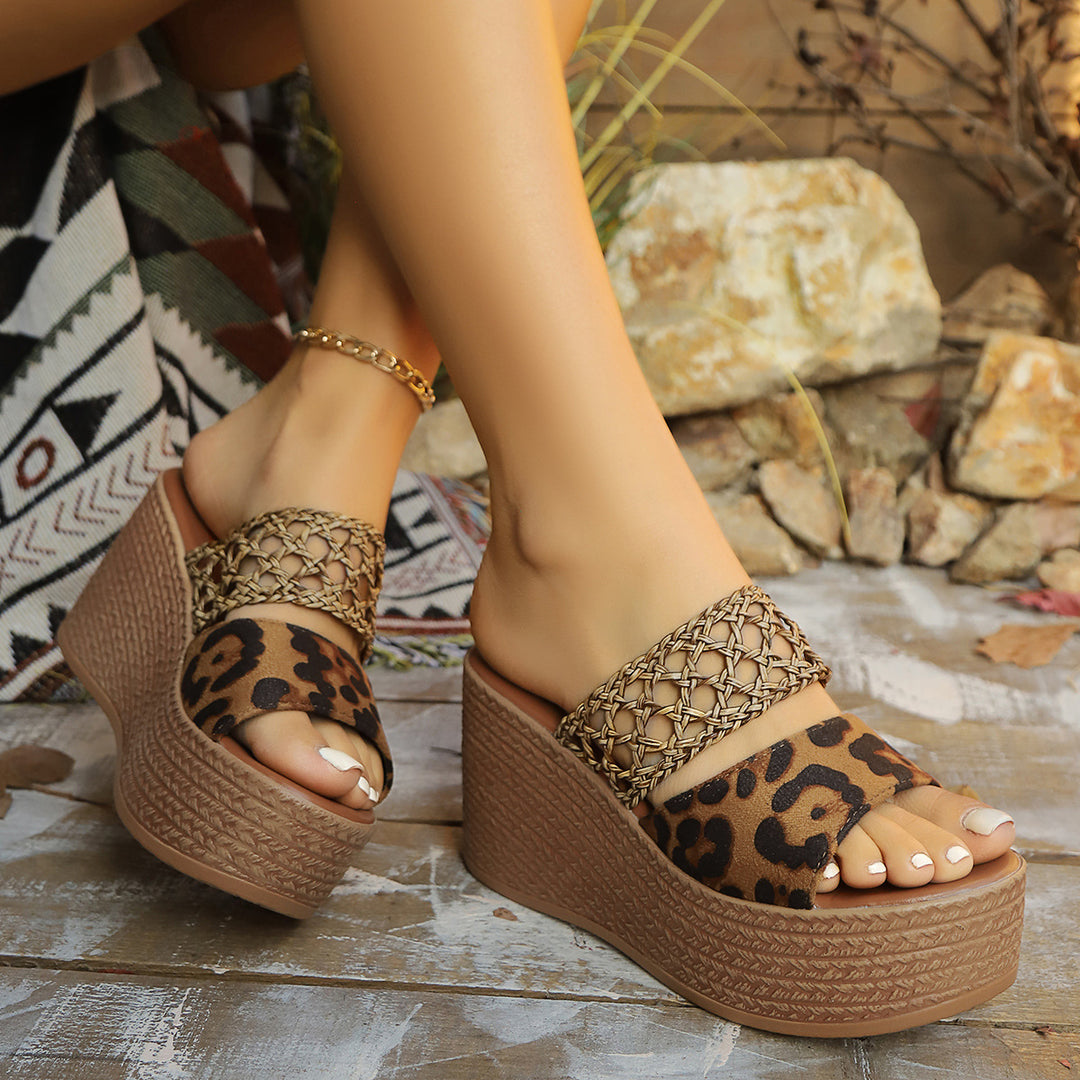 Damen Wedge-Sandalen mit geflochtenen Detail R&B