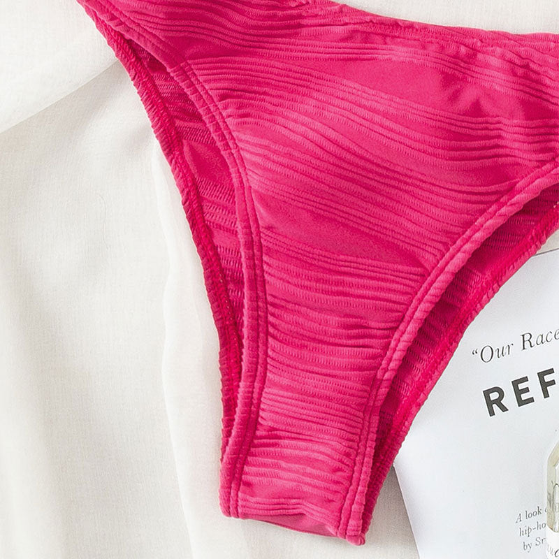 Damen Bikinislip mit modernem Rippendesign R&B