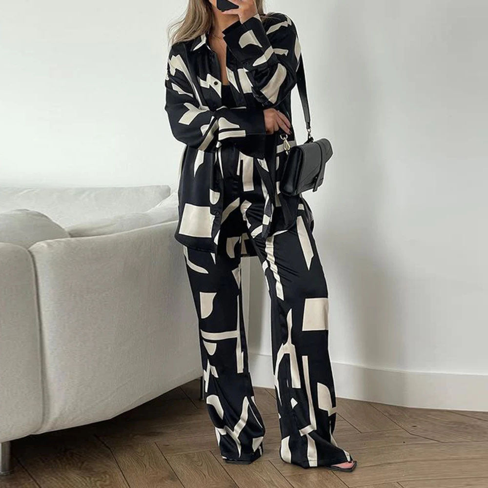 Damen Satin Pyjama-Set mit modernem Grafikdesign R&B