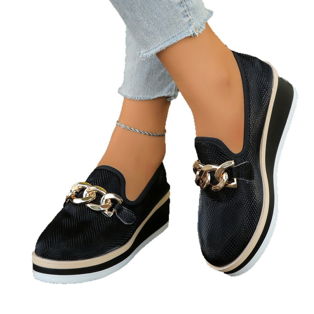 Damen Slip-On Sneakers mit stilvollem Kettendetail und Komfortsohle R&B