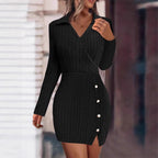 Damen Wickelkleid mit strukturiertem Design und dekorativen Knöpfen