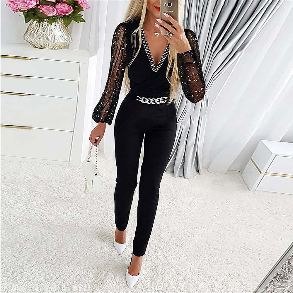 R&B | Jumpsuit Slim Passform V-Ausschnitt mit Diamantdetails Schnittärmel Kettengürtel