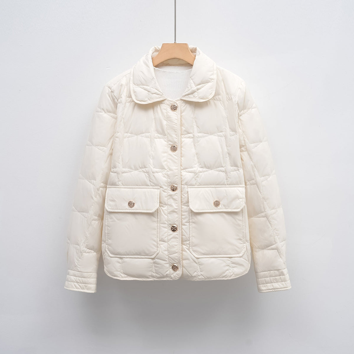 Damen modische gesteppte Jacke mit Taschen und Knopfverschluss R&B