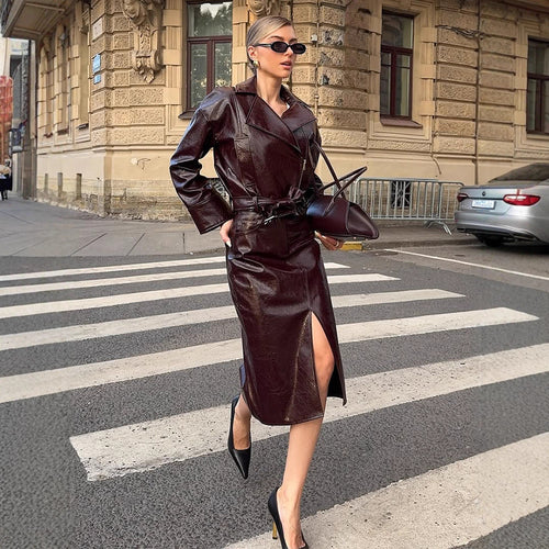 Damenatelier-inspiriertes kleid mit tailliertem Schnitt und schickem Gürtel R&B