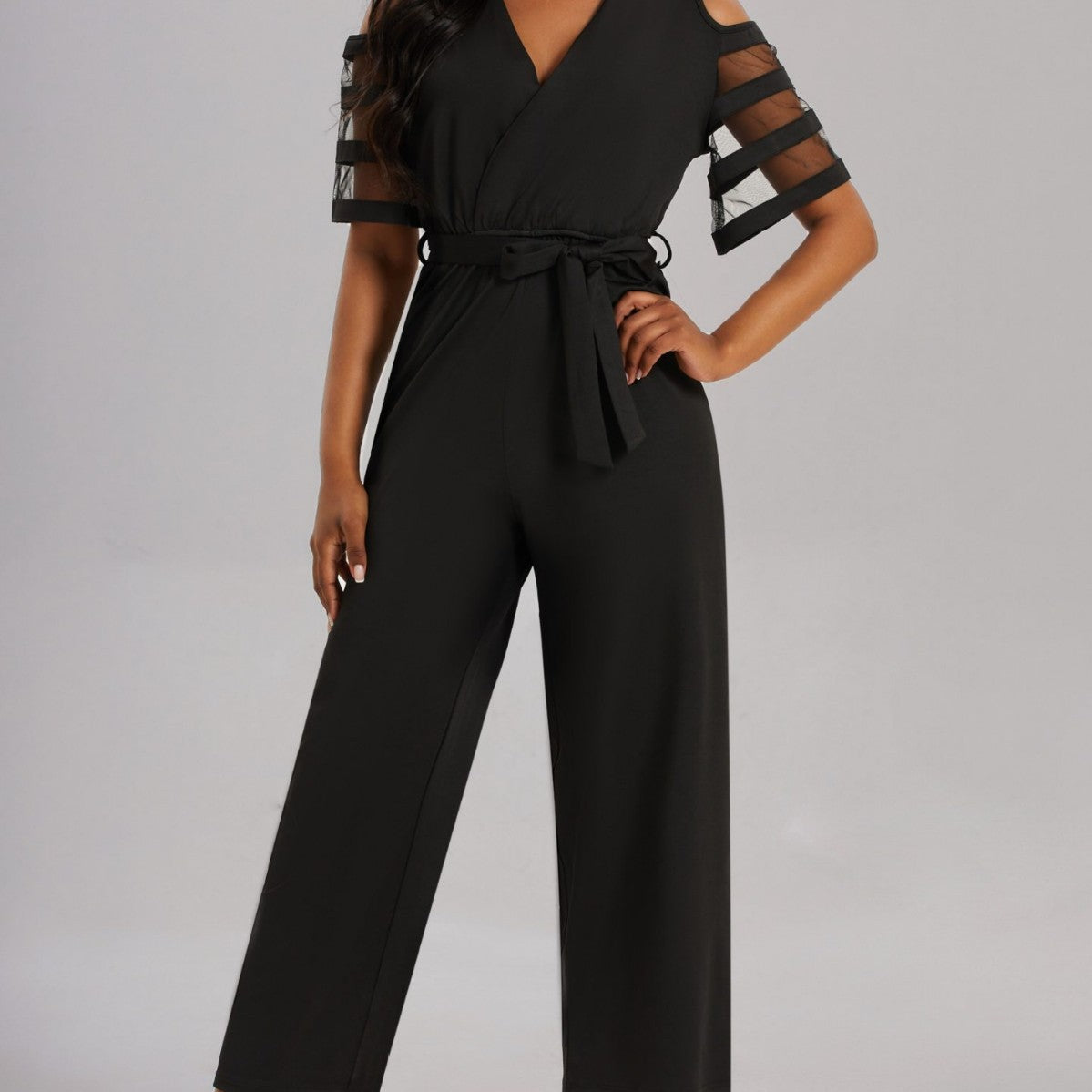 Damen Eleganter Jumpsuit mit transparenten Ärmel-Details und Taillengürtel R&B