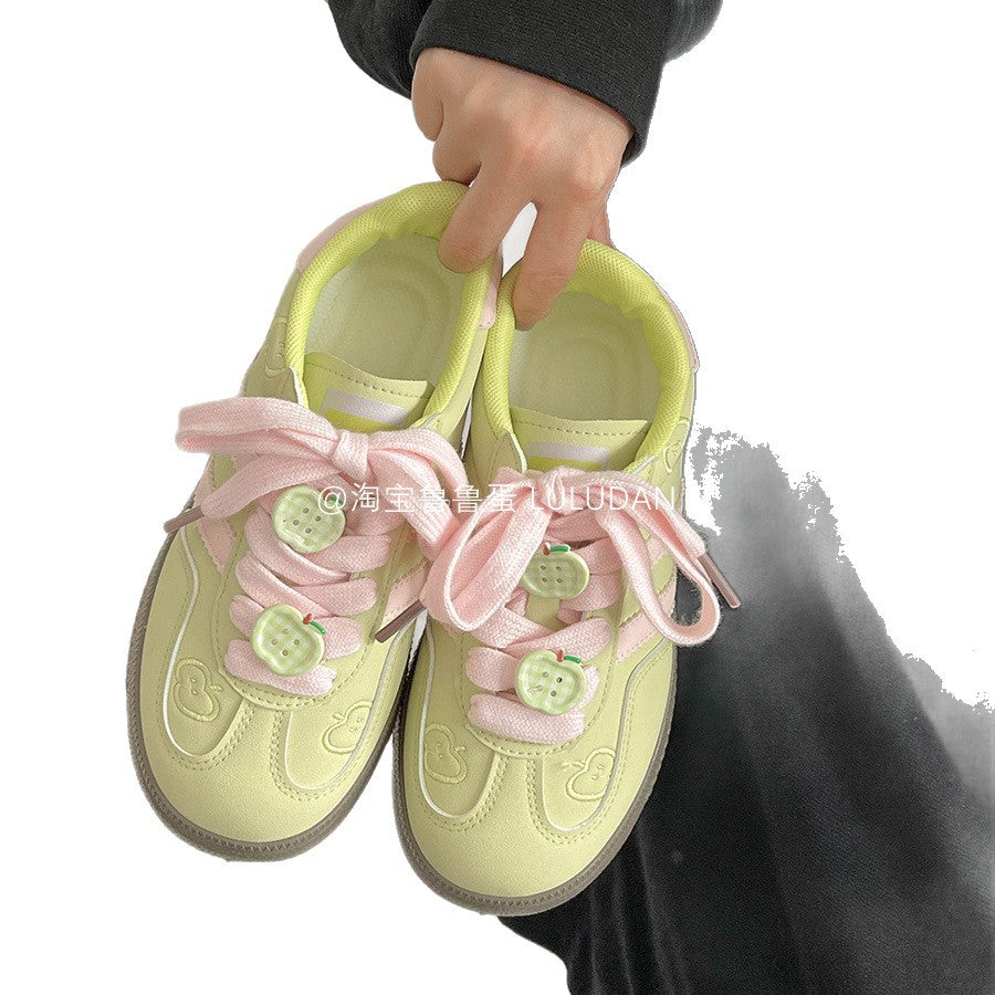 Damen Verspielte Sneakers mit kreativem Design und bunten Applikationen R&B