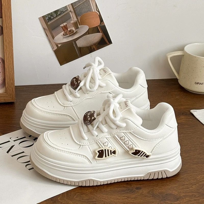 Damen Niedrigprofil Sneakers mit verspieltem Tiermotiv R&B