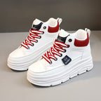 Damen Plateausneaker mit modischen Schnürsenkeln und stabiler Sohle R&B