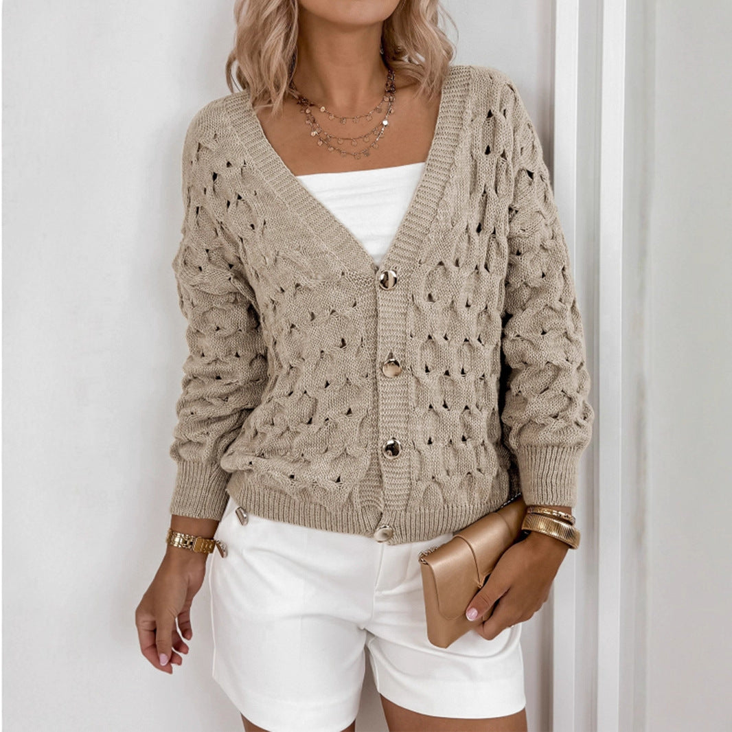 Damen Strickjacke mit luftiger Maschenstruktur und eleganten Knopfdetails