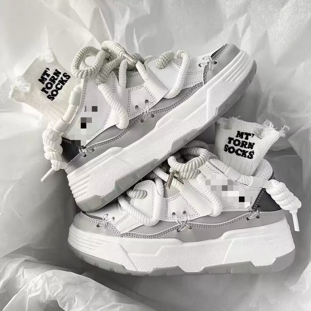 Damen Sportliche Sneakers mit innovativen Akzenten und rutschfester Sohle R&B