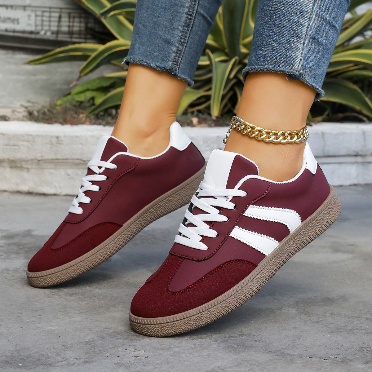 Damen Sportschuhe mit eleganter Retro-Ästhetik und bequemer Laufsohle R&B