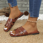 Damen Modische Riemensandalen mit dekorativen Nieten und komfortabler Sohle R&B