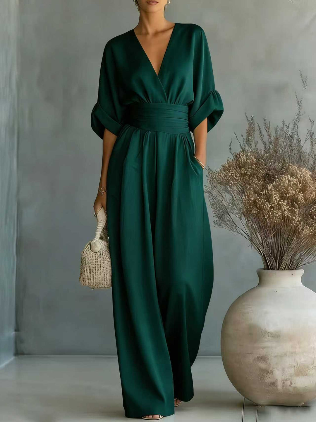 Damen Jumpsuit mit elegantem V-Ausschnitt und weitem Bein R&B