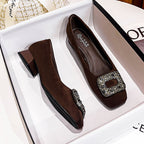 Damen elegante Ballerinas mit funkelndem Schmuck