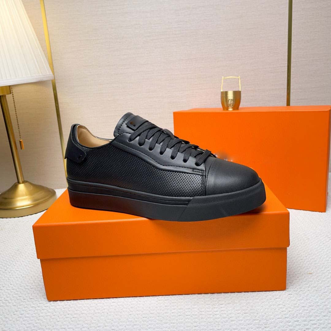 Damen Stilvolle Sneaker mit strukturiertem Obermaterial und komfortabler Laufsohle R&B