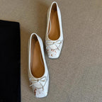 Damen Ballerina-Schuhe mit einzigartigem Design und charmantem Schleifendetail