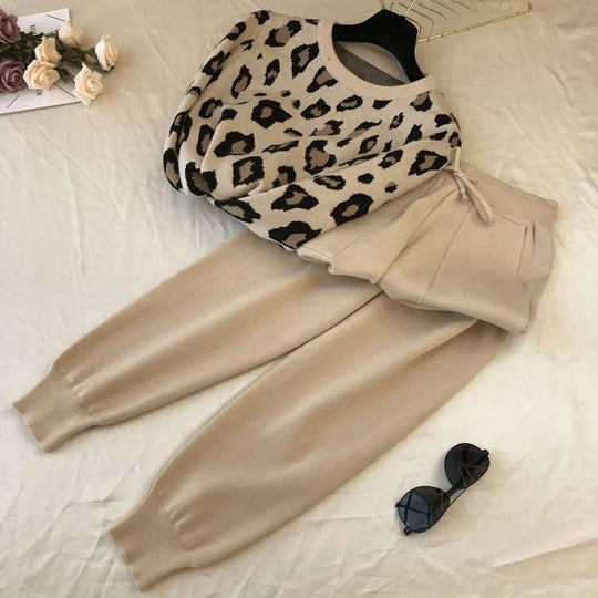 Damen stylisches Freizeitstrickset mit hohem Kragen R&B