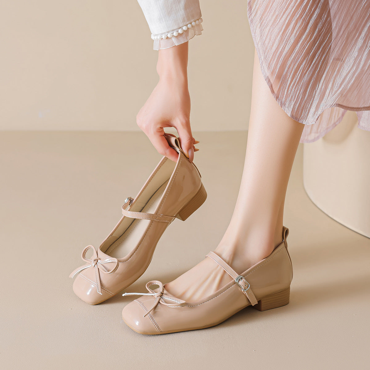 Damen Ballerinas mit eleganter Schleife und komfortablem Riemen