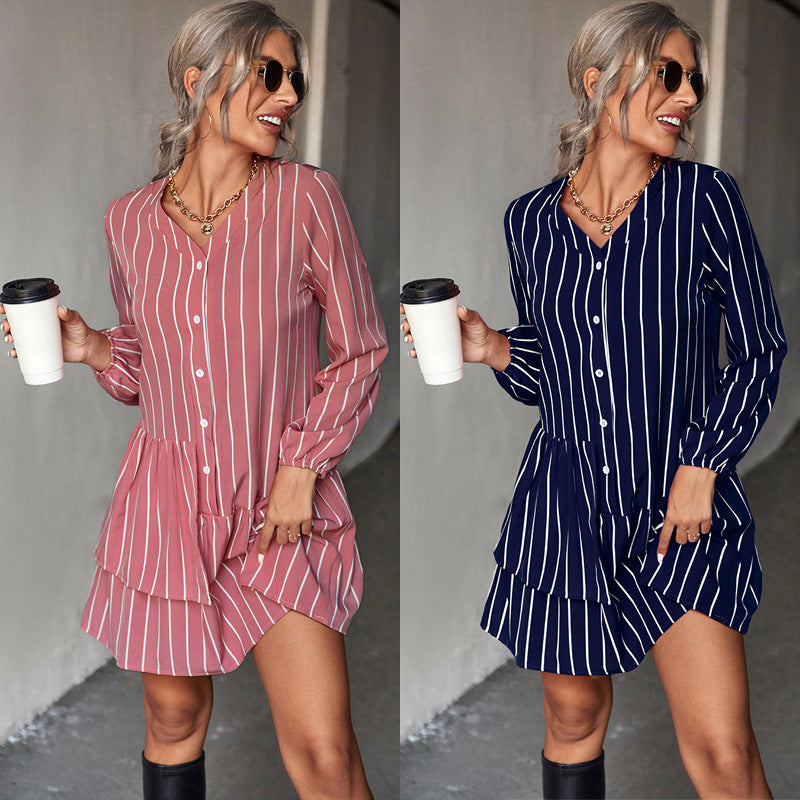 Damen gestreiftes Hemdblusenkleid mit voluminösem Rock und Knopfdetails R&B