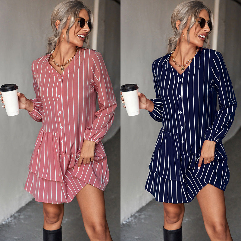 Damen gestreiftes Hemdblusenkleid mit voluminösem Rock und Knopfdetails R&B