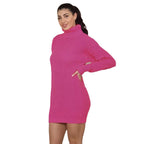 Damen Strickkleid mit hohem Kragen und relaxed Schnitt R&B