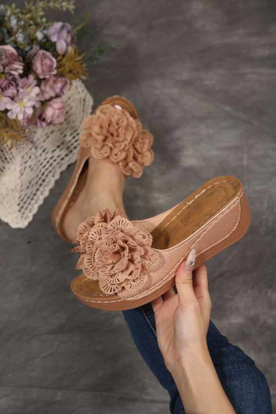Damen Wedge-Pantoletten mit floralen Applikationen R&B