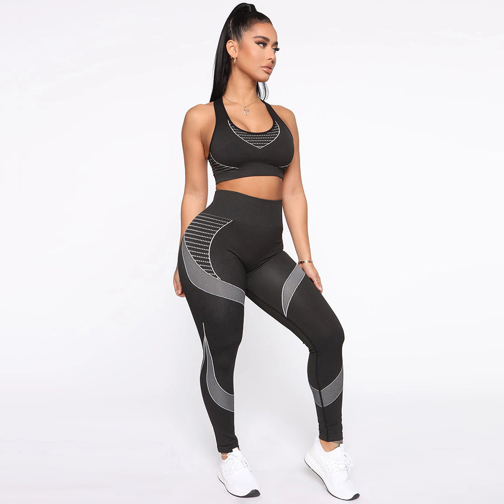 Damen sportliches Trainingsset mit Hochleistungs-BH und figurbetonten Leggings R&B