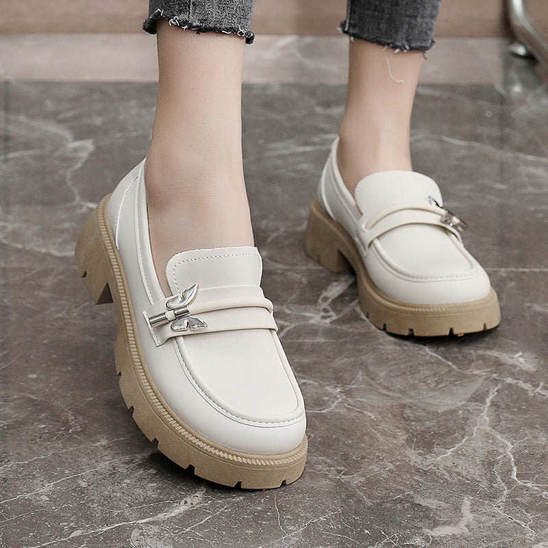 Damen modische Chunky Loafers mit robustem Profil und eleganten Applikationen R&B