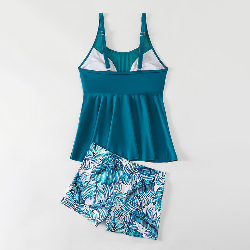 Damen Badeanzug mit fließendem Oberteil und sportlichen Shorts R&B
