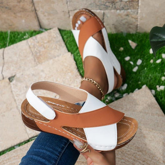 Damen Komfort-Sandalen mit elegantem Verstellriemen R&B