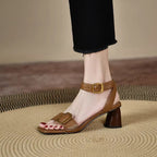 Damen elegante Sandalen mit breitem Riemen und markanter Schnalle R&B
