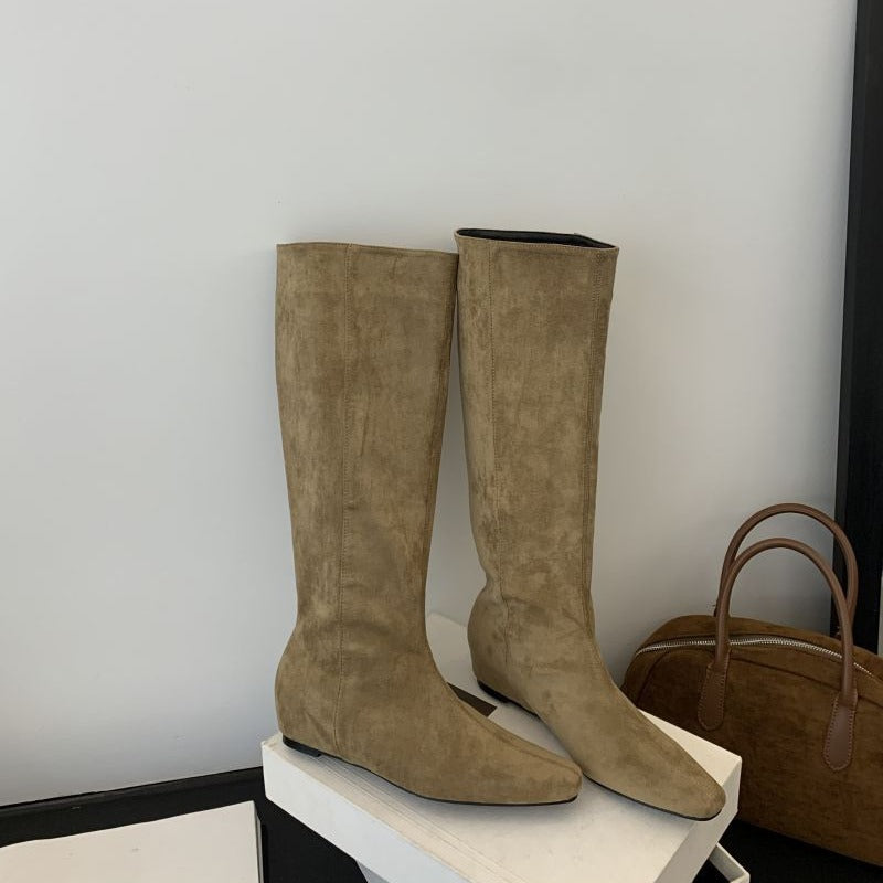 Damen Stiefel mit modischer Raffung und spitz zulaufender Zehenpartie R&B