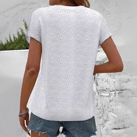 Damen Bluse mit dekorativen Lochmustern und eleganter Knopfleiste Heidi-Mode