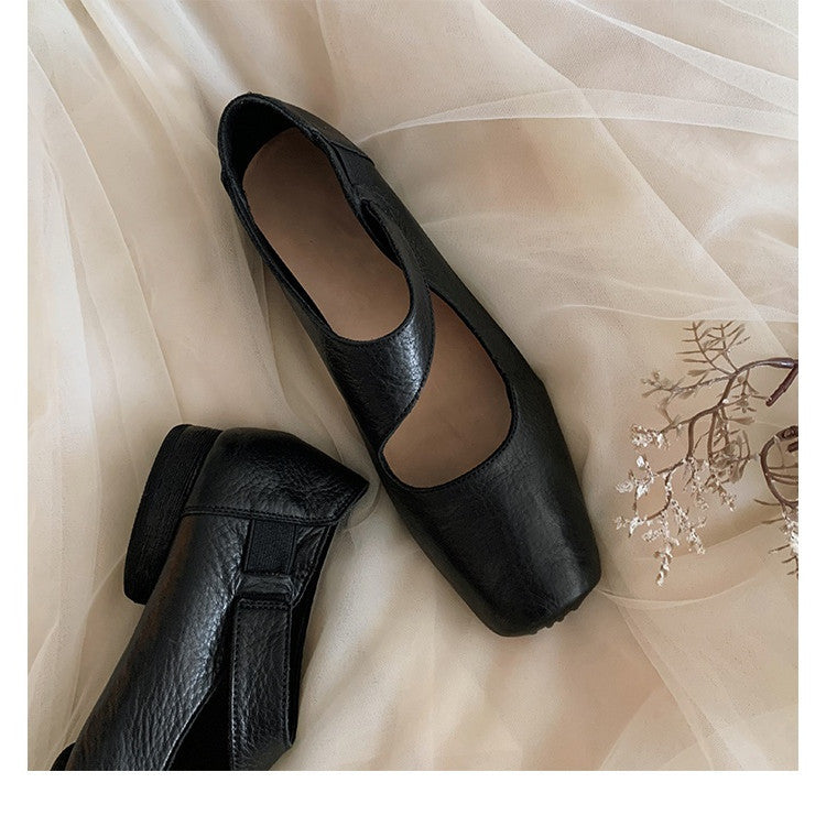 Damen elegante Mokassins mit raffiniertem Ausschnitt