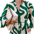 Damen Langarm Kleid mit raffiniertem Schnitt und modernem Grafikmuster R&B