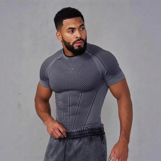 Herren nan muskelmodellierendes Funktionsshirt mit 3D-Struktur und gezielten Kompressionszonen R&B