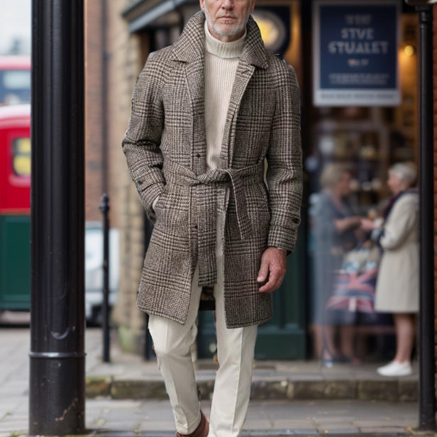 Herren modischer Trenchcoat mit praktischen Taschen und modernem Schnitt R&B