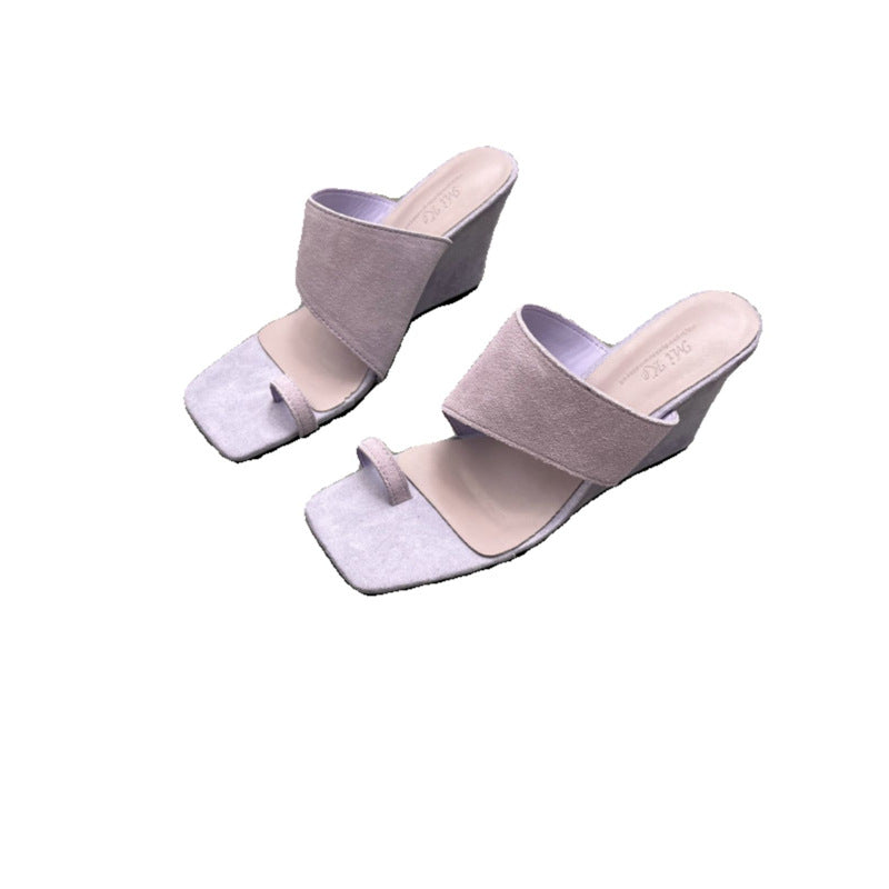 Damen modische Mules mit verstellbaren Riemen und weichem Veloursleder R&B