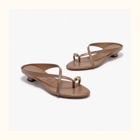 Damen elegante Zehentrenner-Sandalen mit modischem Riemendesign und dekorativem Schmuckdetail R&B